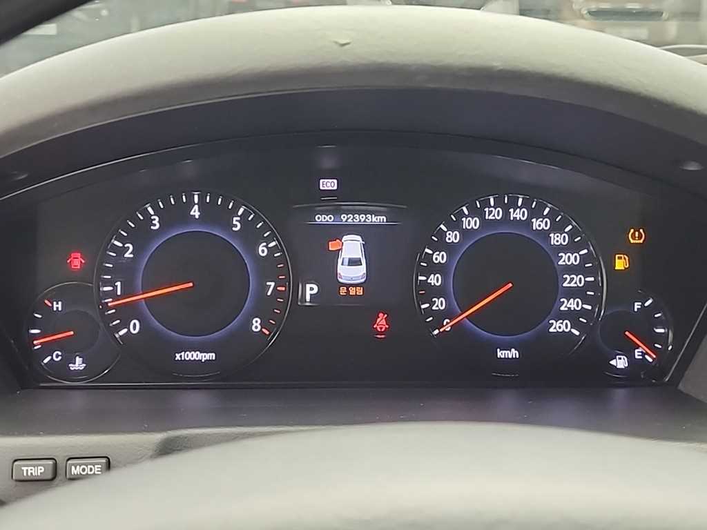 KIA Opirus - Vista 8