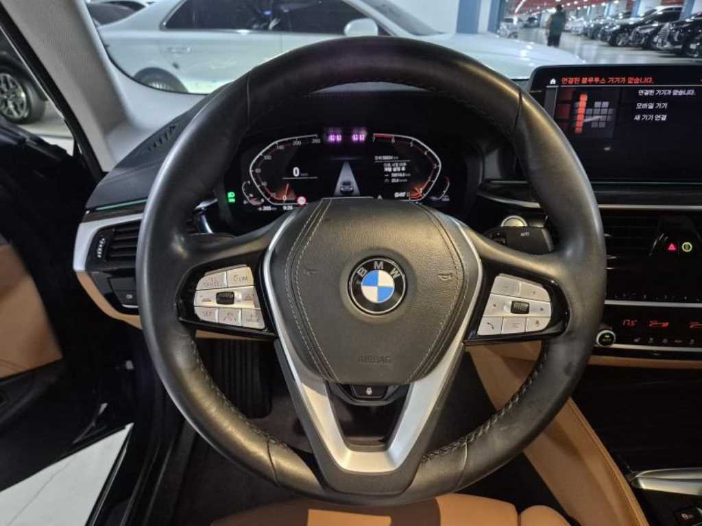 BMW 5 Series 2020 - Importación desde Corea - HF Imports Iquique - Foto 15