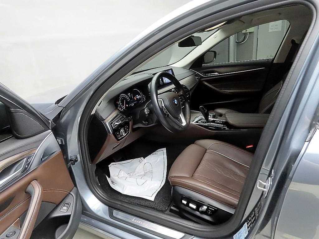BMW 5 Series - Vista 7