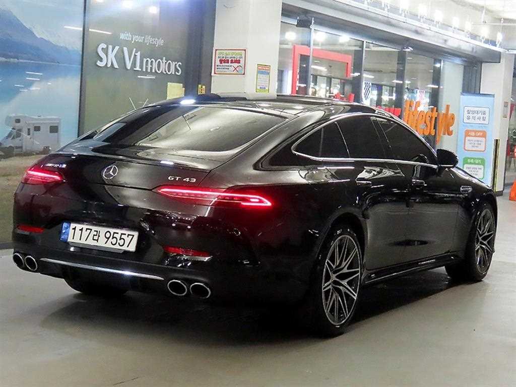 Mercedes Benz AMG GT - Vista 6