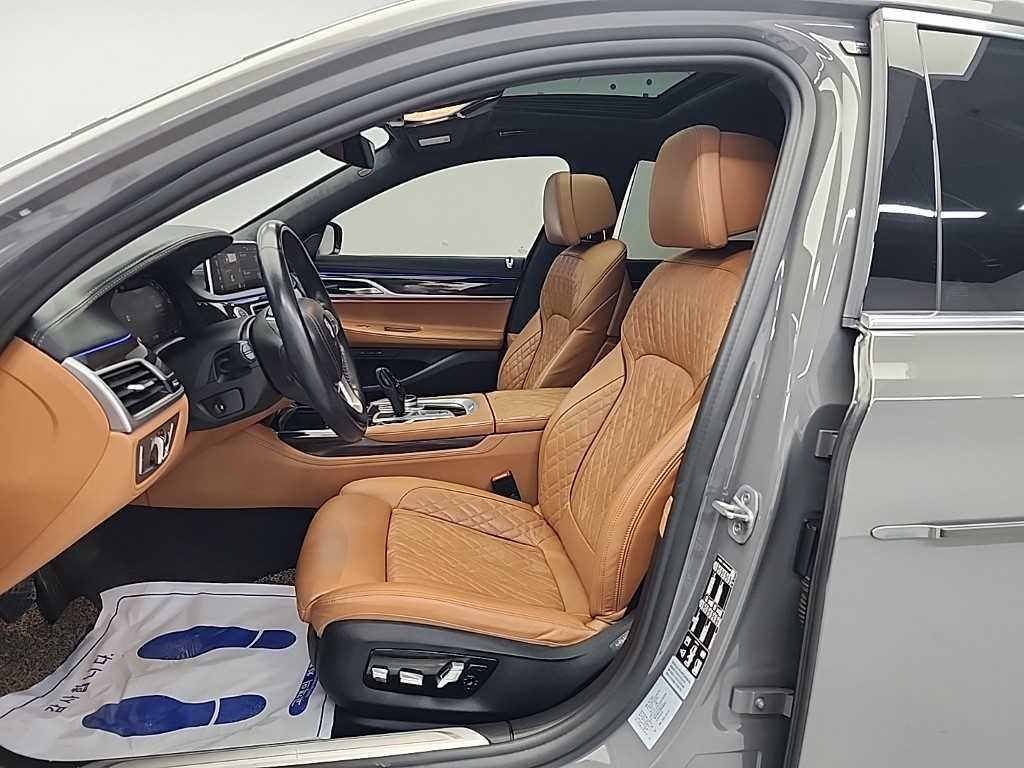 BMW 7 Series 2022 Gris - Importación desde Corea - HF Imports Iquique - Foto 13
