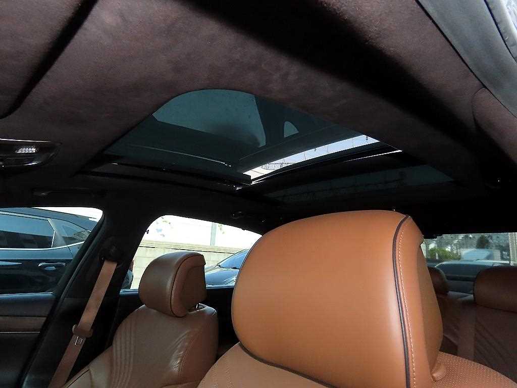 Genesis G80 2020 Verde - Importación desde Corea - HF Imports Iquique - Foto 18
