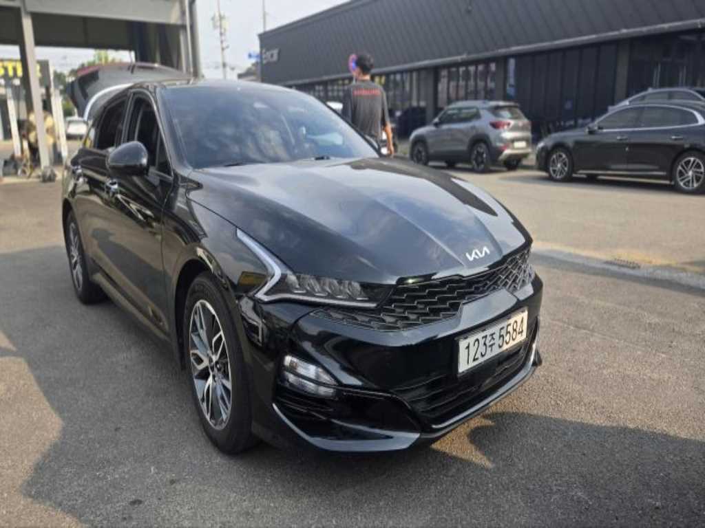 KIA K5 2023 Negro - Importación desde Corea - HF Imports Iquique - Foto 1