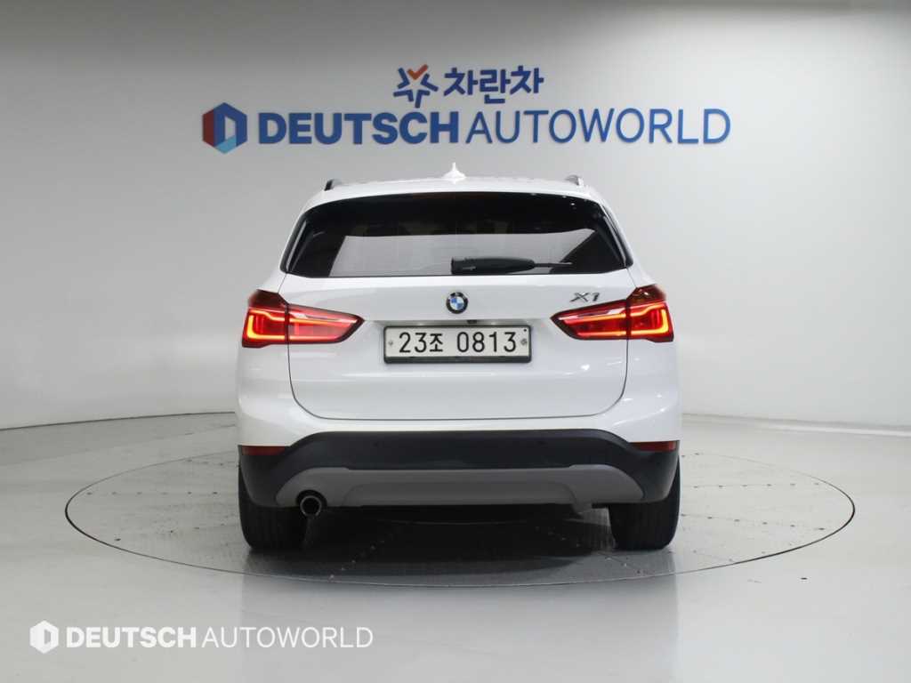 BMW X1 - Vista 6