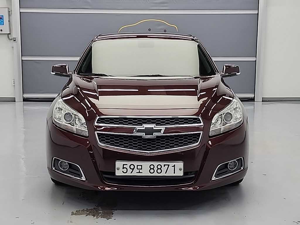 Chevrolet Malibu - Vista 2
