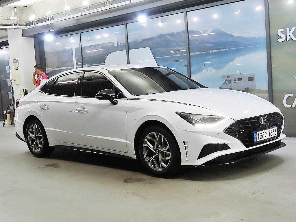 HYUNDAI Sonata 2021 Blanco - Importación desde Corea - HF Imports Iquique - Foto 1