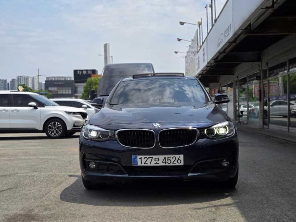 BMW Gran Turismo 2020 Gris - Importación desde Corea - HF Imports Iquique - Foto 1