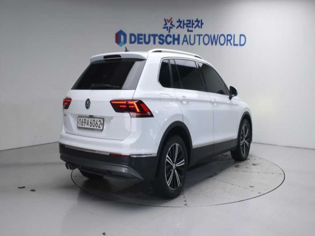 Volkswagen Tiguan - Vista 2