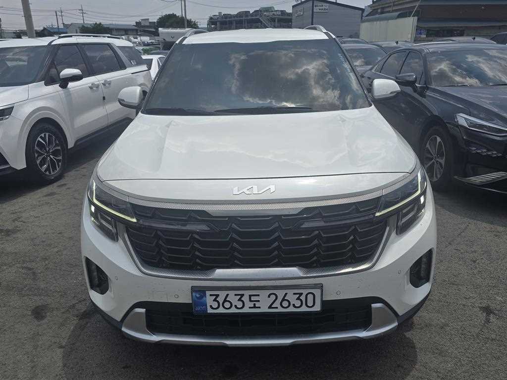 KIA Seltos - Vista 10