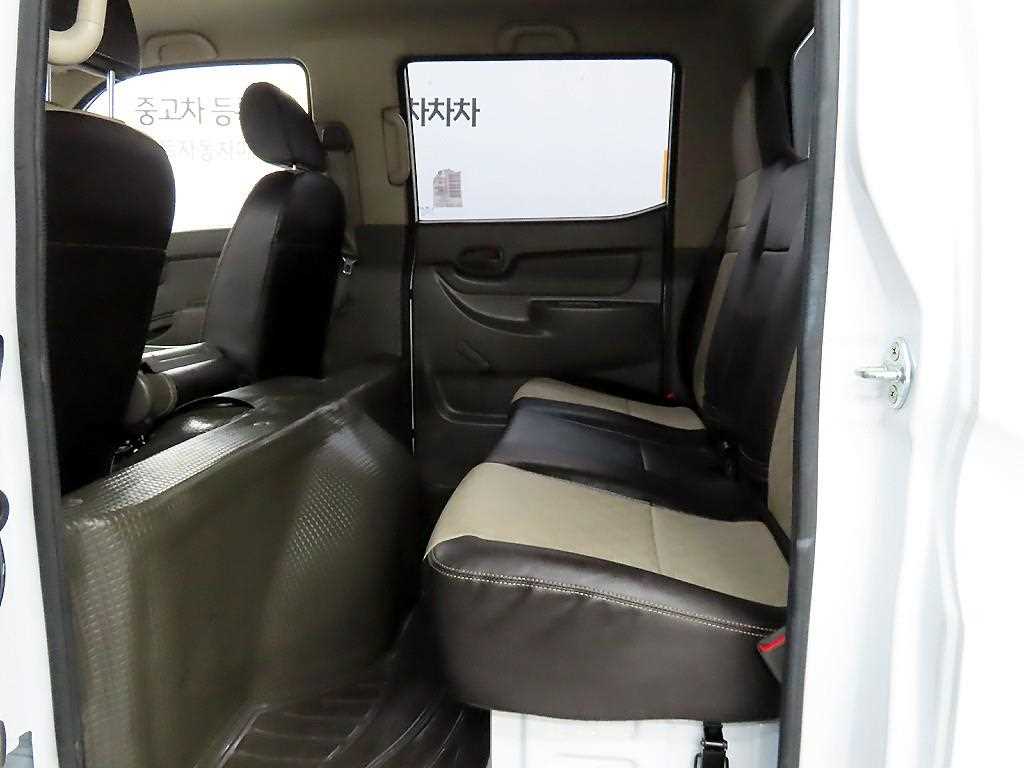 Small Truck Cargo (small) - Vista 8