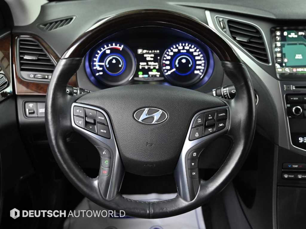 HYUNDAI Grandeur 2015 Blanco - Importación desde Corea - HF Imports Iquique - Foto 13