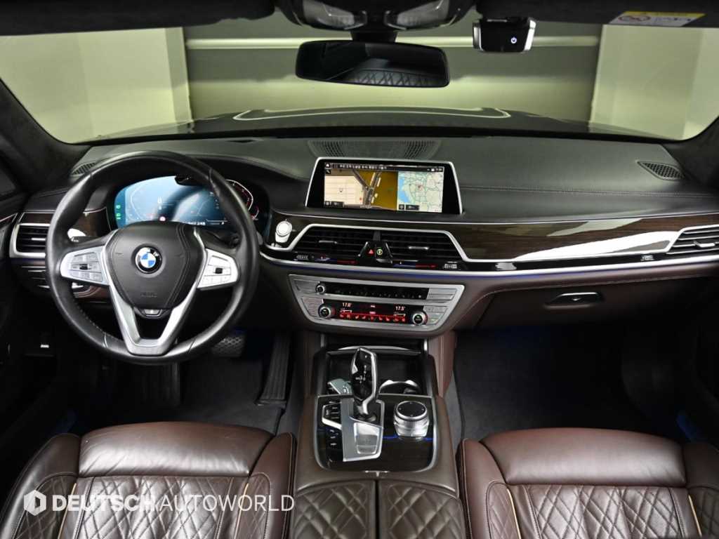 BMW 7 Series - Vista 9