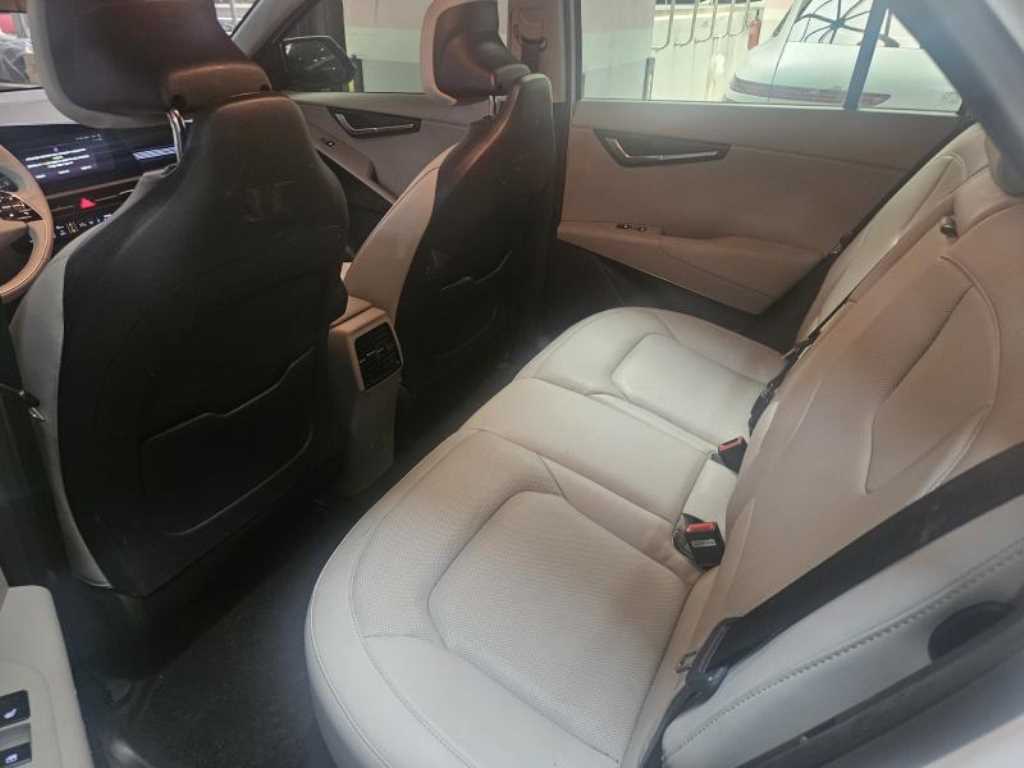 KIA Niro - Vista 7