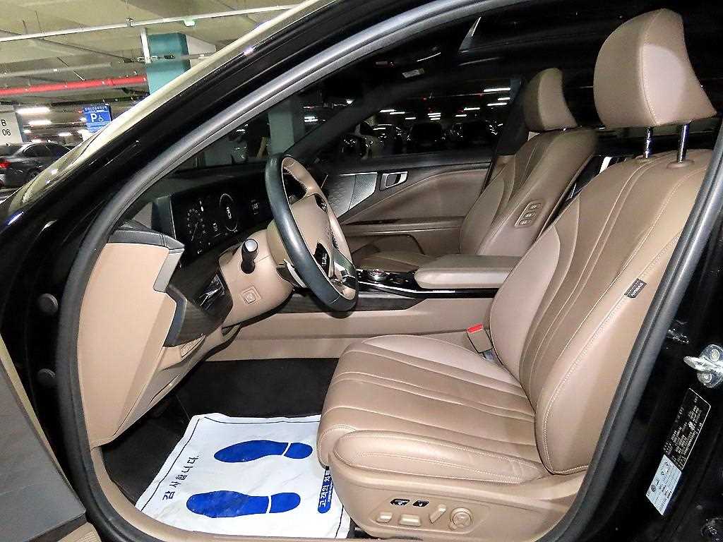 KIA K8 - Vista 8