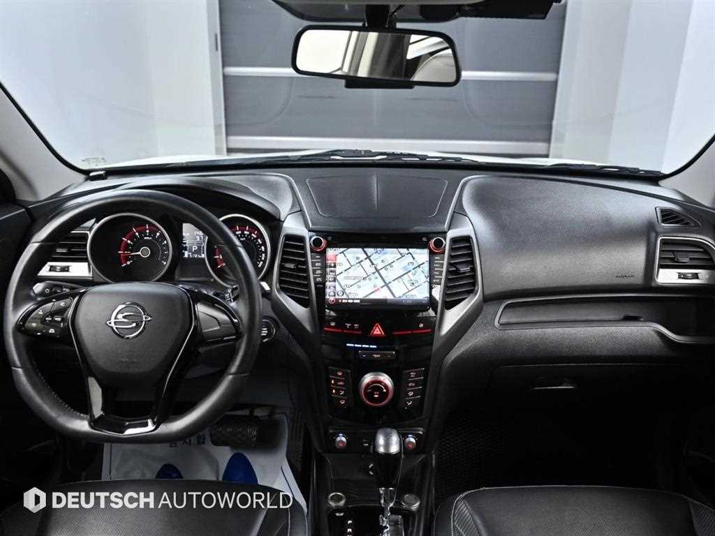 Ssangyong Tivoli - Vista 9