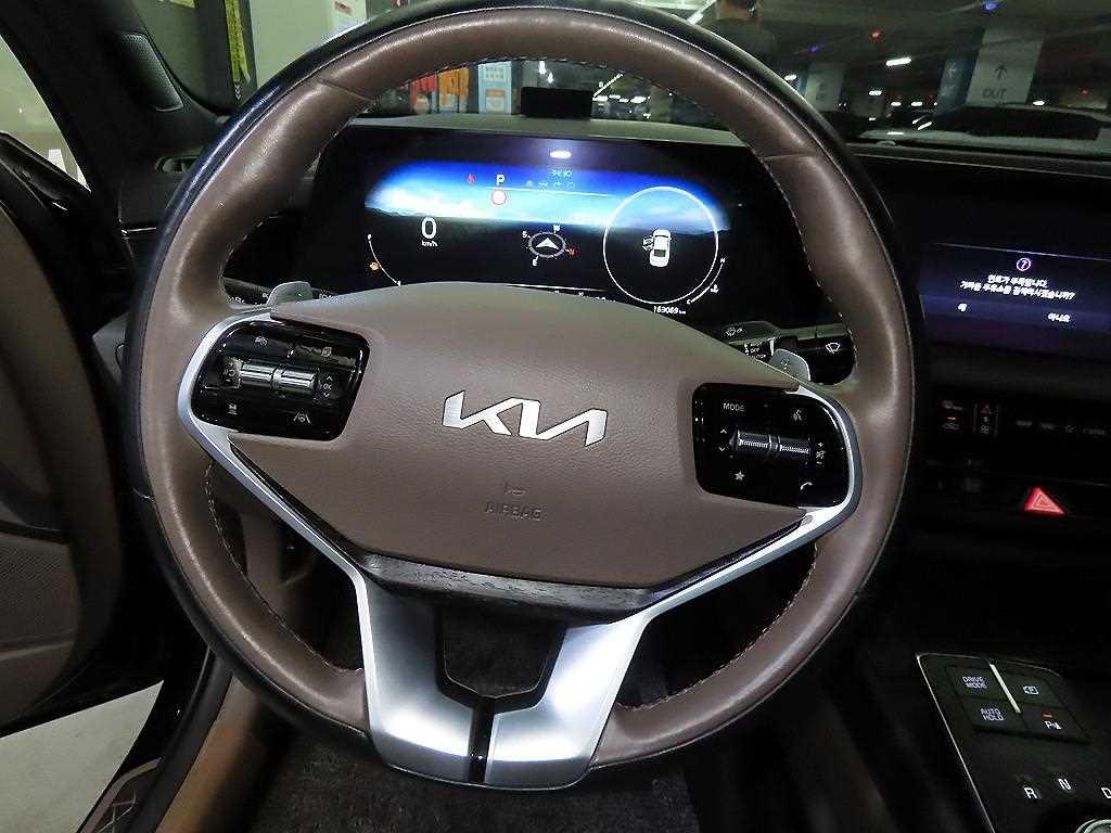KIA K8 - Vista 9