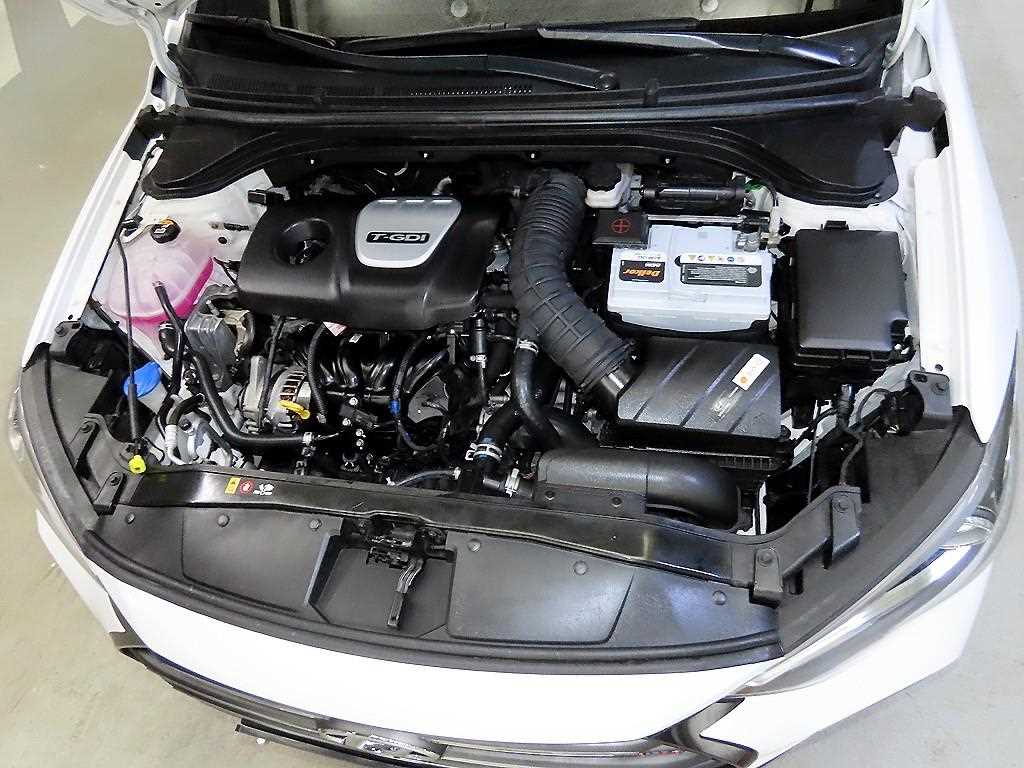 HYUNDAI Avante 2018 - Importación desde Corea - HF Imports Iquique - Foto 19