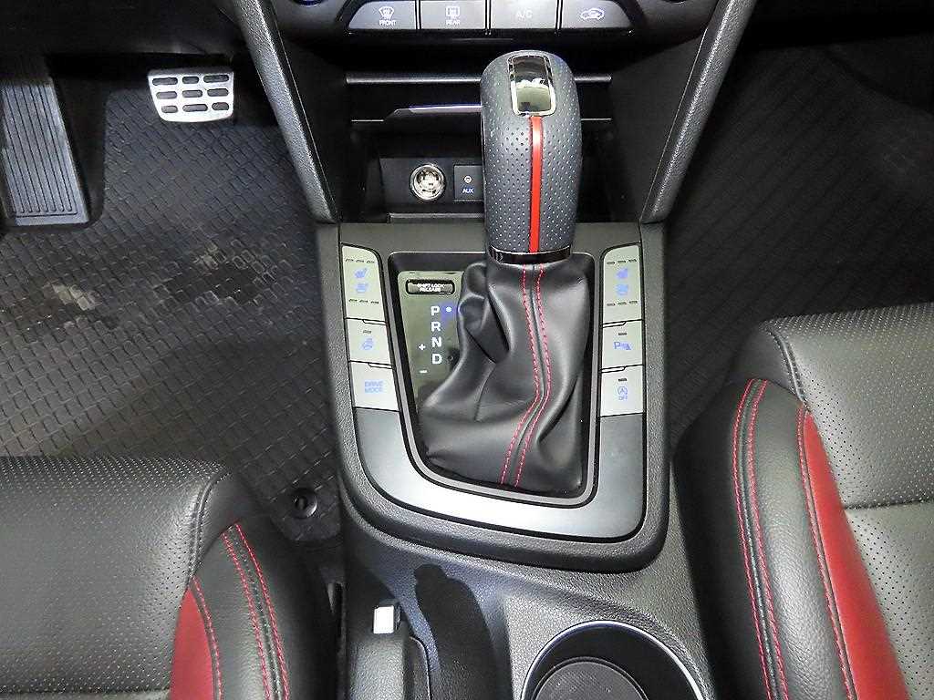 HYUNDAI Avante 2018 - Importación desde Corea - HF Imports Iquique - Foto 14