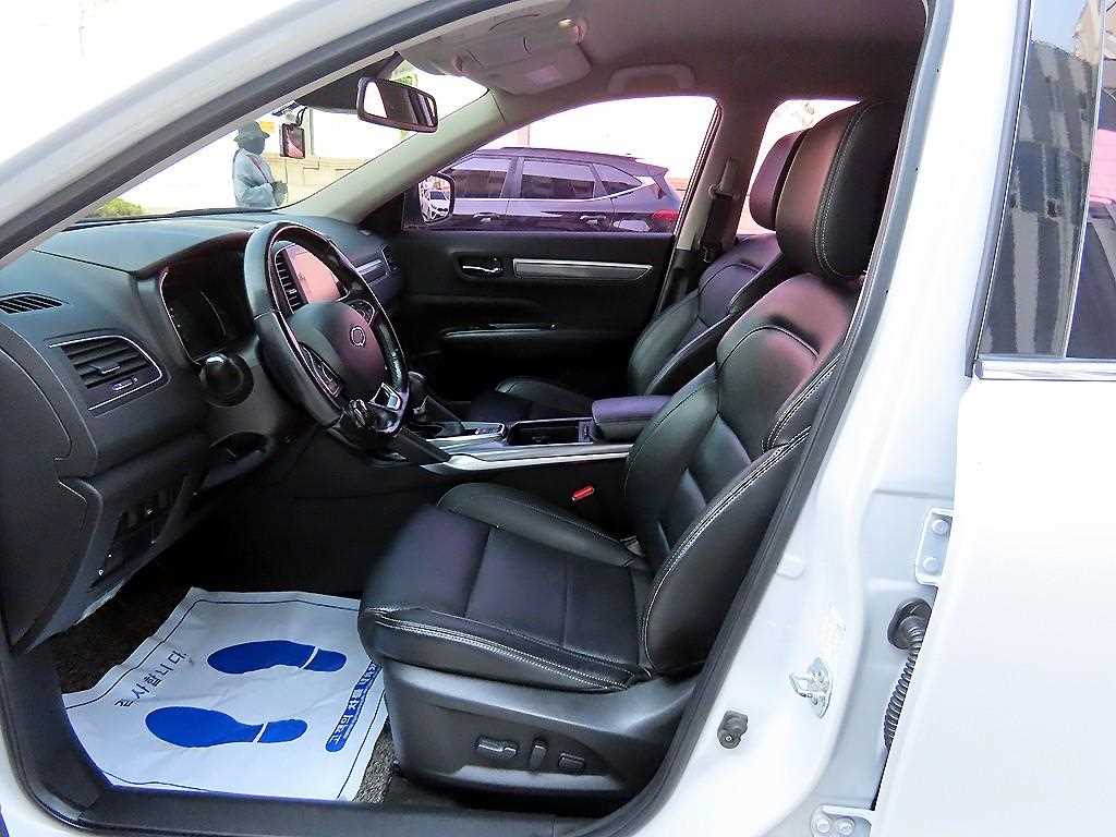 SAMSUNG QM6 - Vista 5