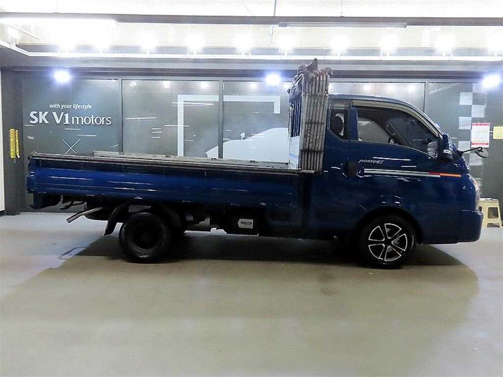 Small Truck Cargo (small) - Vista 3