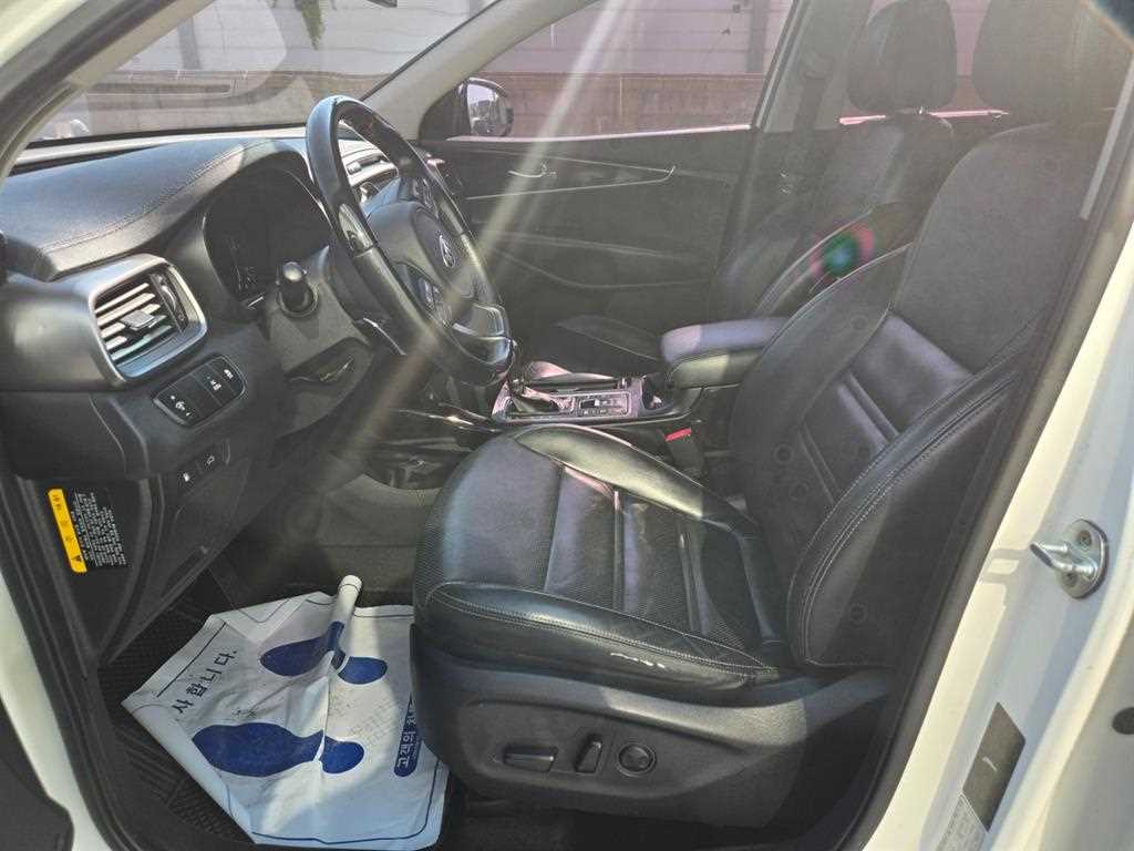 KIA Sorento - Vista 7