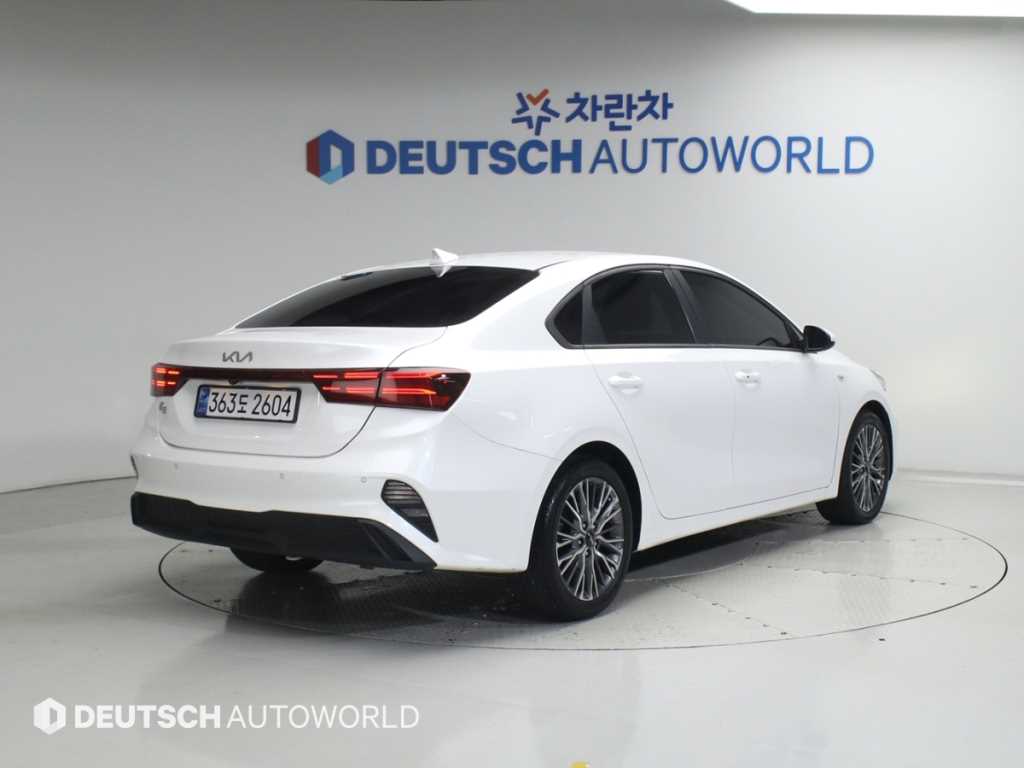 KIA K3 - Vista 2