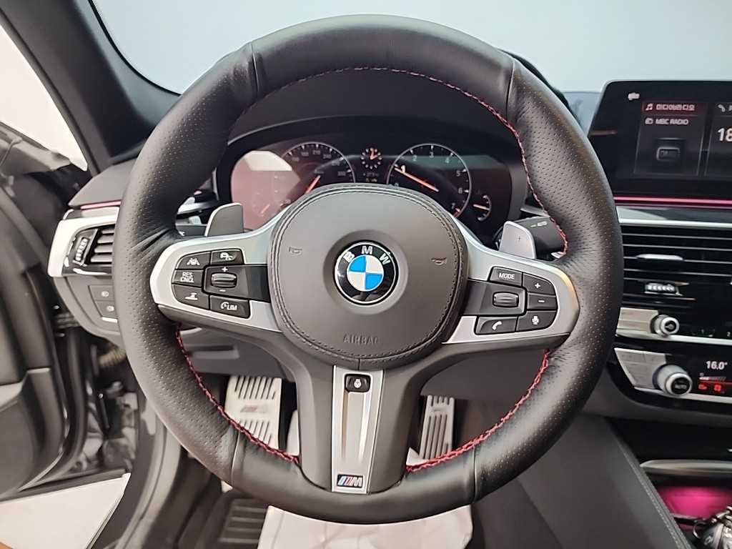 BMW 5 Series - Vista 11