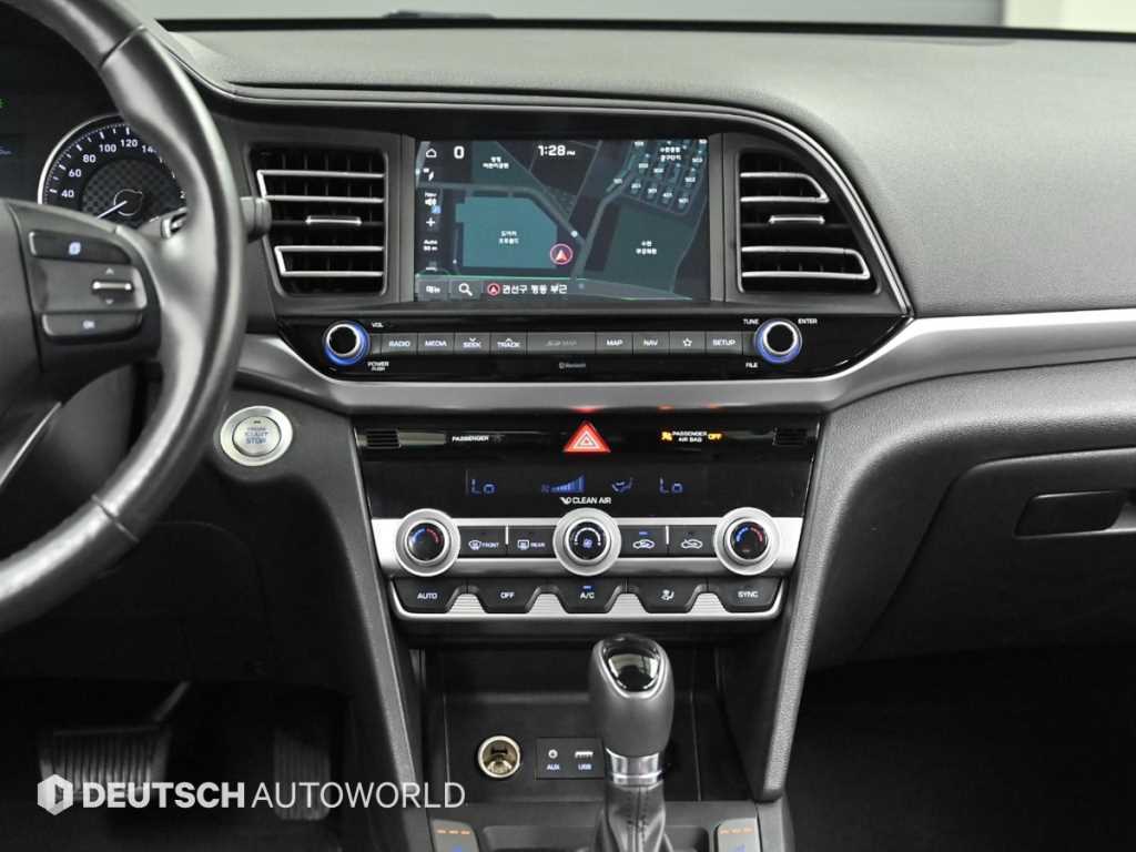 HYUNDAI Avante 2019 Gris - Importación desde Corea - HF Imports Iquique - Foto 16
