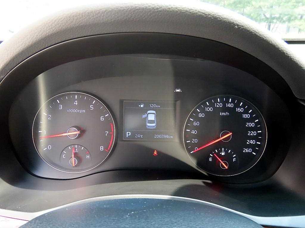 KIA K7 - Vista 11