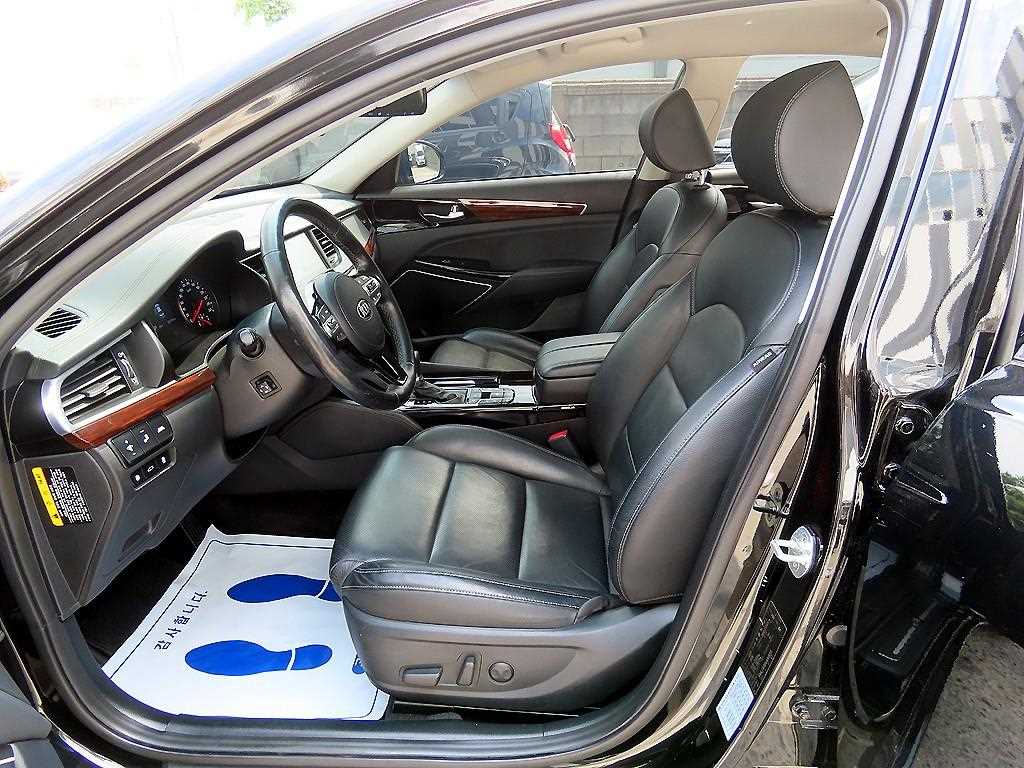 KIA K7 - Vista 7