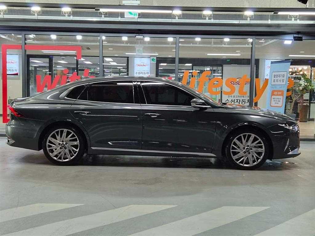 HYUNDAI Grandeur - Vista 3