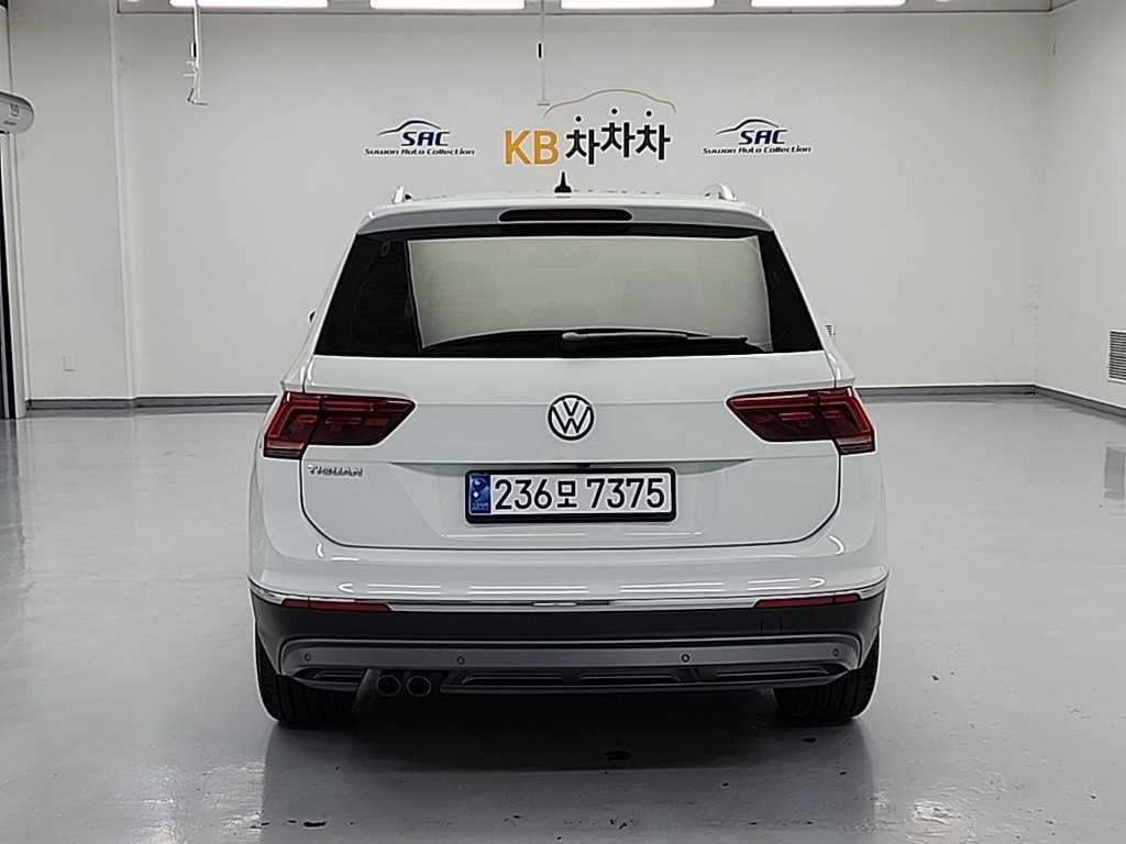 Volkswagen Tiguan - Vista 3
