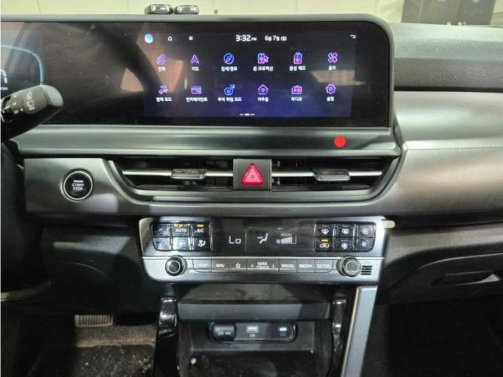 KIA Seltos - Vista 8