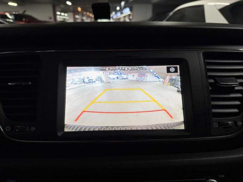 KIA Carnival 2018 - Importación desde Corea - HF Imports Iquique - Foto 13