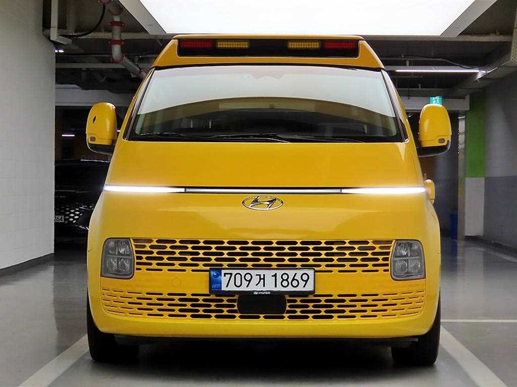 HYUNDAI Staria 2024 - Importación desde Corea - HF Imports Iquique - Foto 1