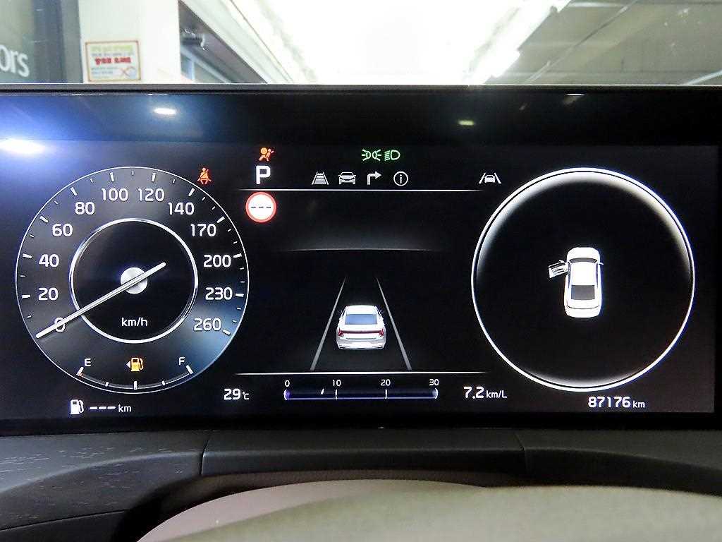 KIA K8 - Vista 11