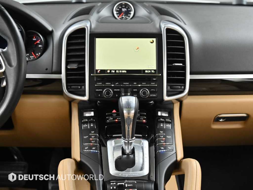 Porsche Cayenne 2016 Blanco - Importación desde Corea - HF Imports Iquique - Foto 16