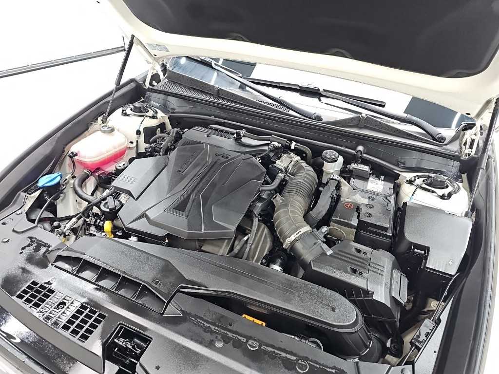 HYUNDAI Grandeur - Vista 7