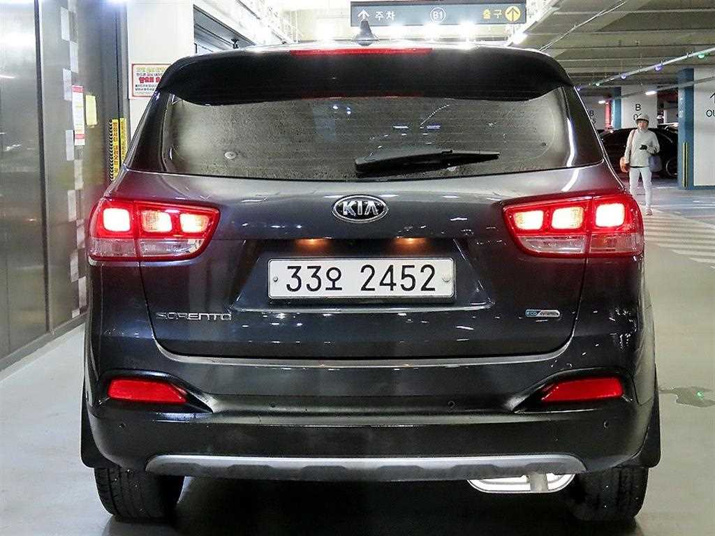 KIA Sorento - Vista 7