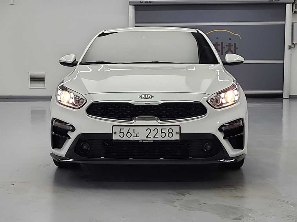 KIA K3 - Vista 2