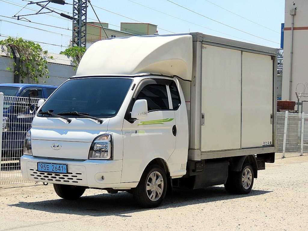 Small Truck Normal Box(High Deck) 2020 Blanco - Importación desde Corea - HF Imports Iquique - Foto 1