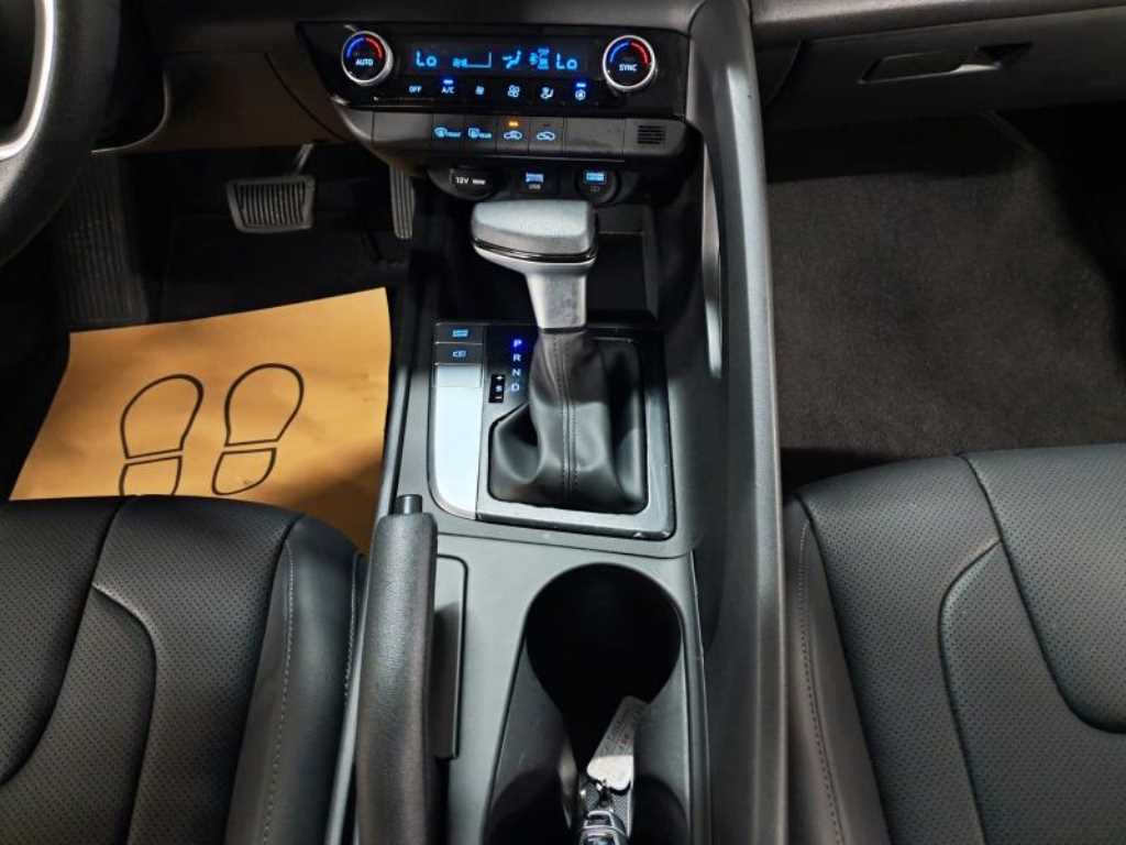 HYUNDAI Avante 2023 - Importación desde Corea - HF Imports Iquique - Foto 17
