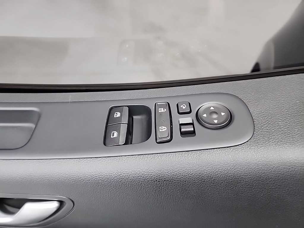 HYUNDAI Staria 2023 Gris - Importación desde Corea - HF Imports Iquique - Foto 17