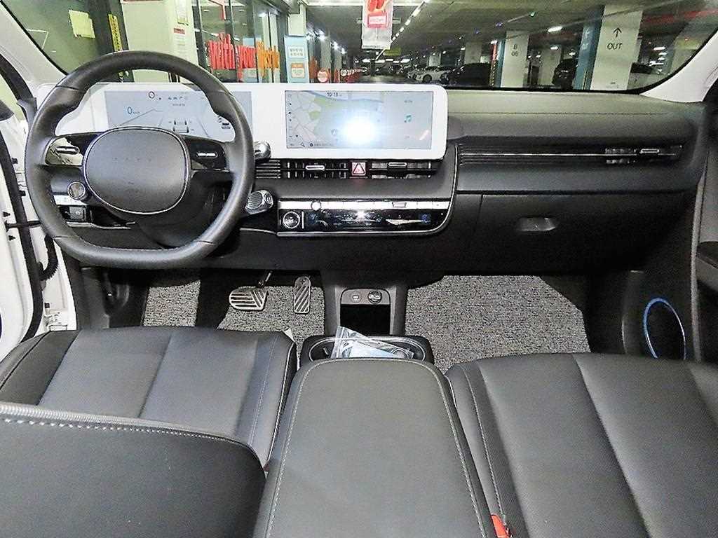 HYUNDAI Ioniq 5 - Vista 12