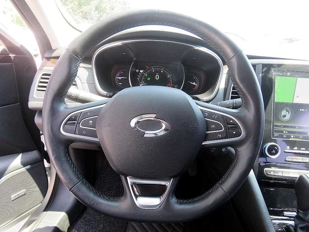 SAMSUNG SM6 - Vista 12