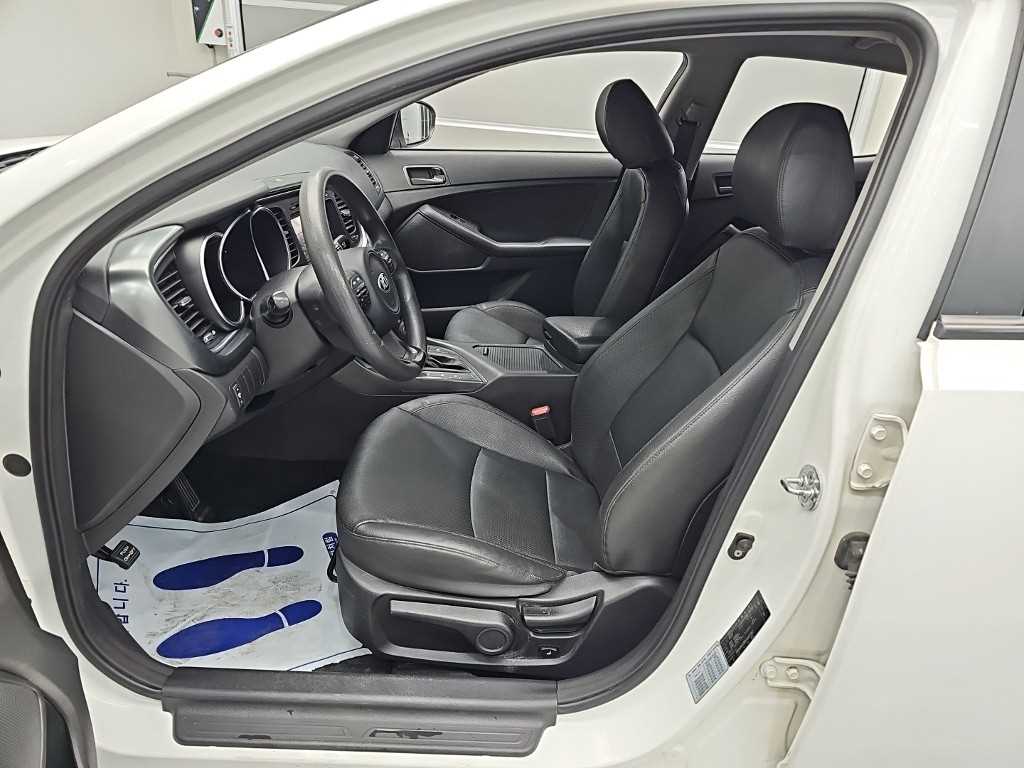 KIA K5 - Vista 11