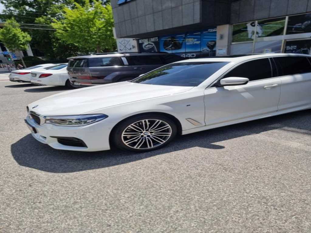 BMW 5 Series - Vista 6