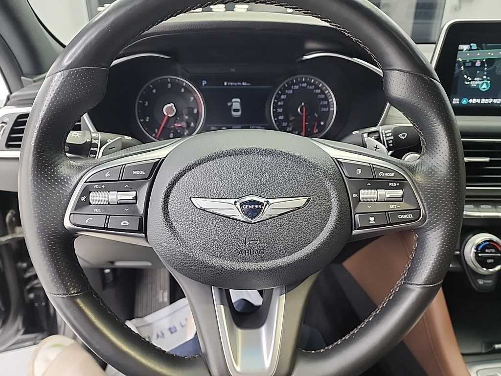 Genesis G70 - Vista 11