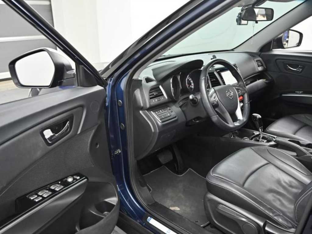 Ssangyong Tivoli 2018 Azul - Importación desde Corea - HF Imports Iquique - Foto 20