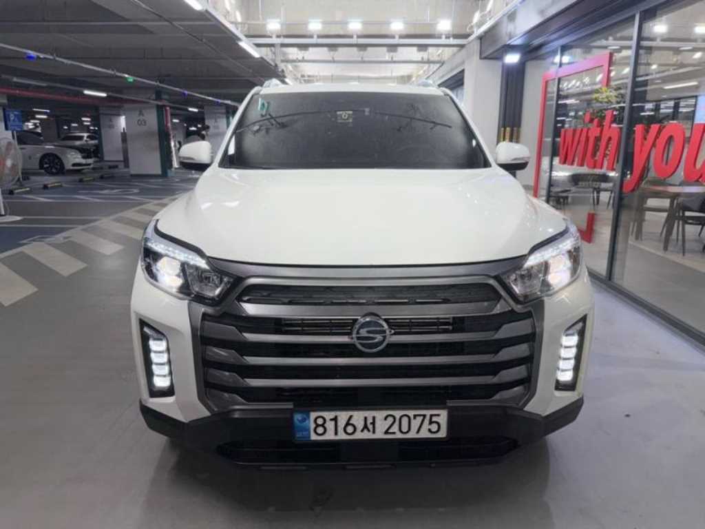 Ssangyong Rexton 2023 Blanco - Importación desde Corea - HF Imports Iquique - Foto 1
